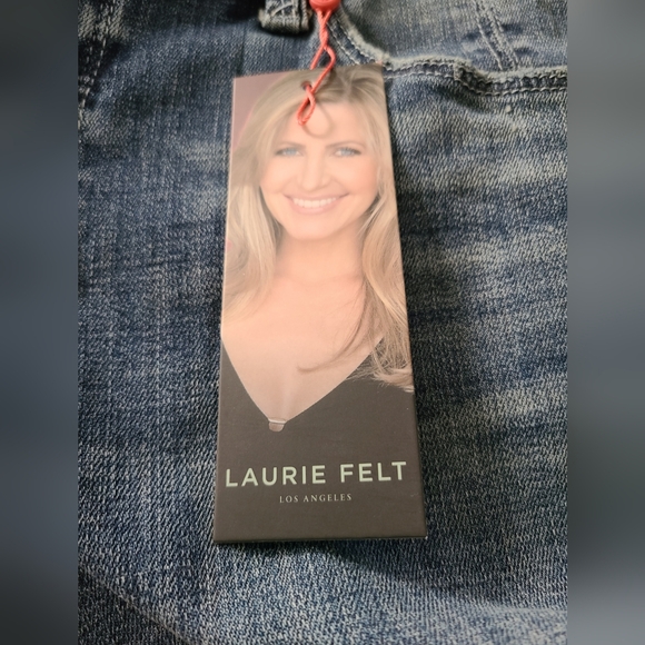 LAURIE FELT |LOS ANGELES | CLASSIC BOOT CUT |W/VITAL STRETCH TECHNOLOGY| SIZE 6P - Picture 3 of 16